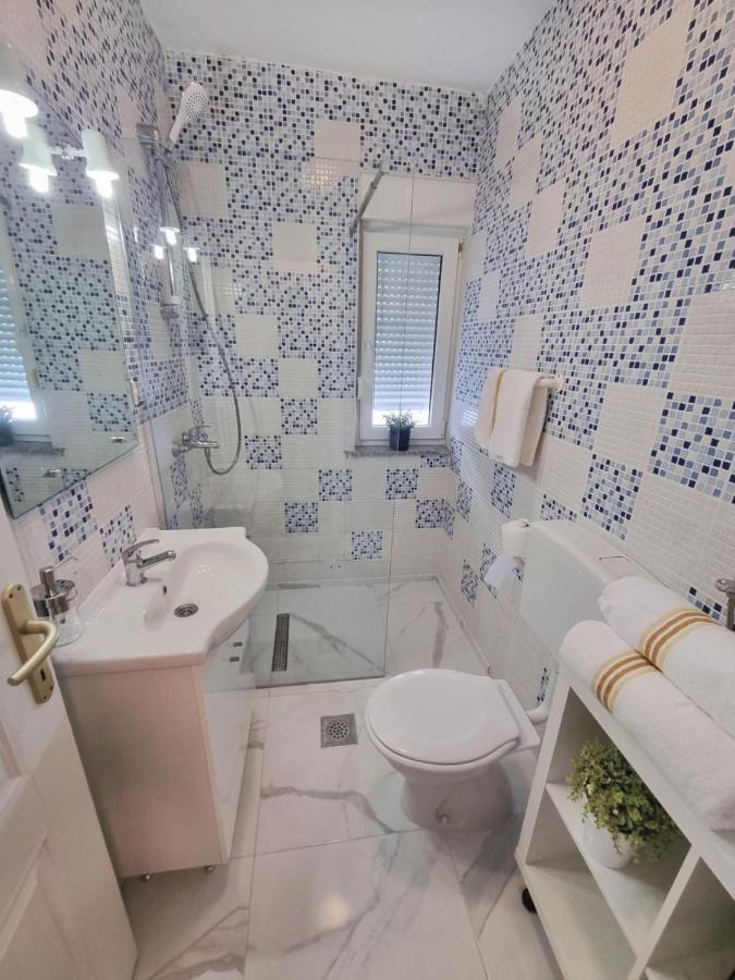 Apartments Paklenica สตารีกราด-ปาเคลนีซา ภายนอก รูปภาพ