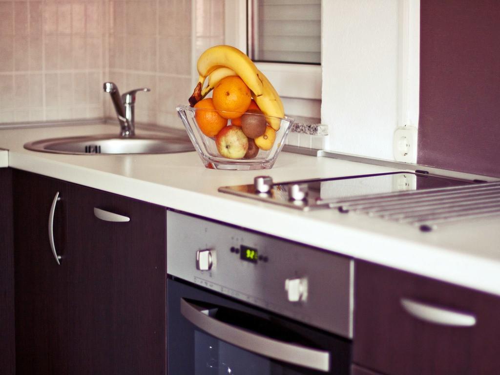 Apartments Paklenica สตารีกราด-ปาเคลนีซา ภายนอก รูปภาพ